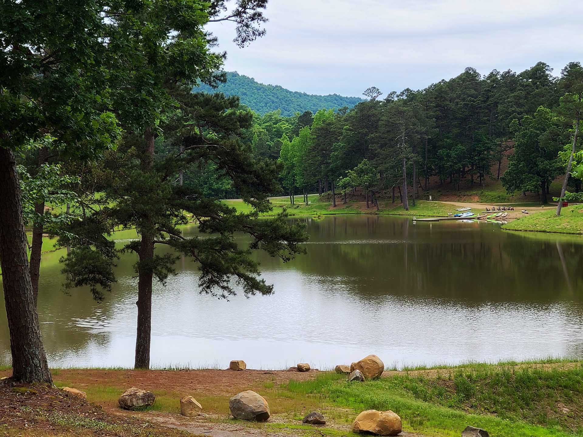 bethesda_lake_pointe_view